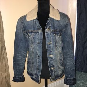DENIM JACKET